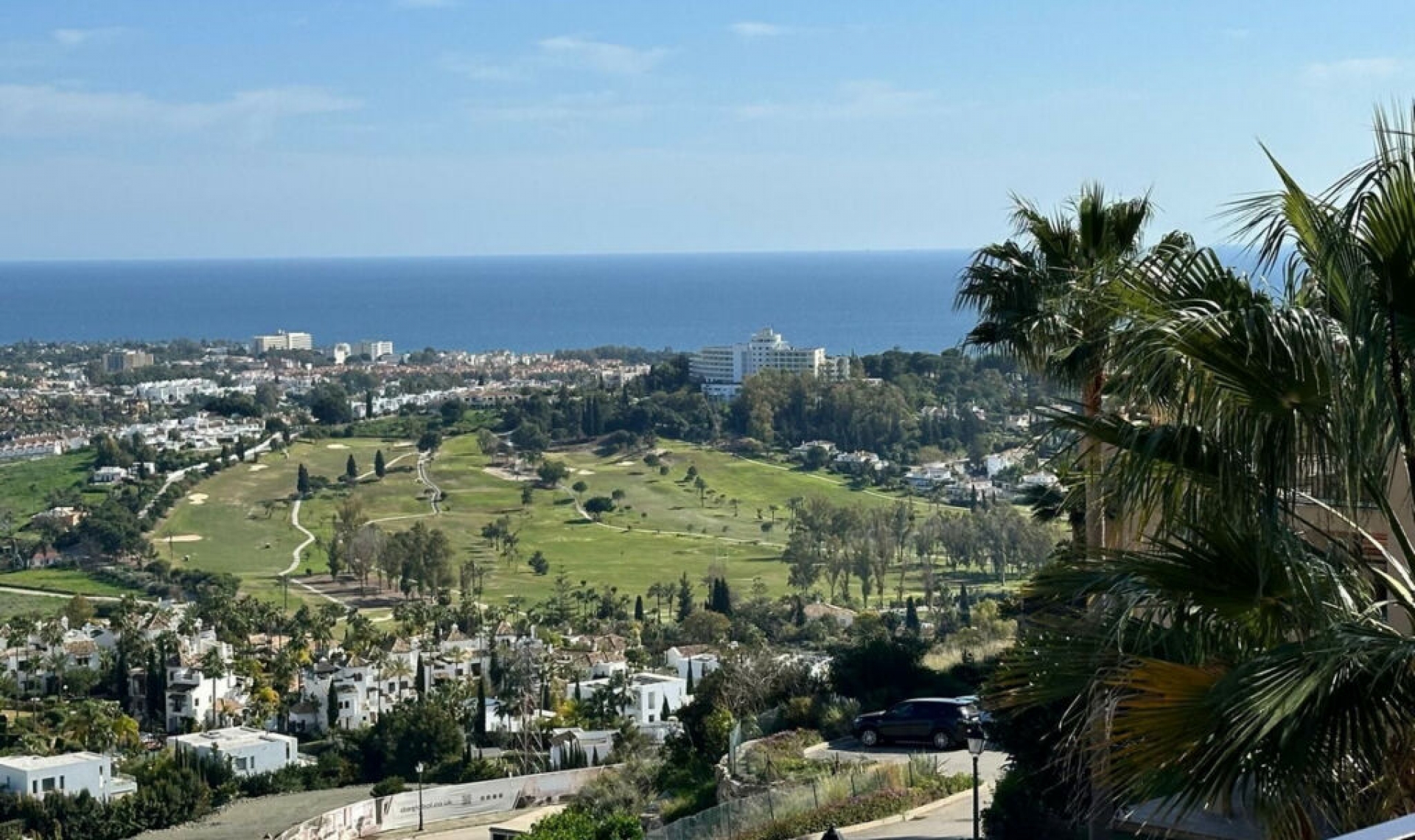 Resale - Apartment -
Benahavís
