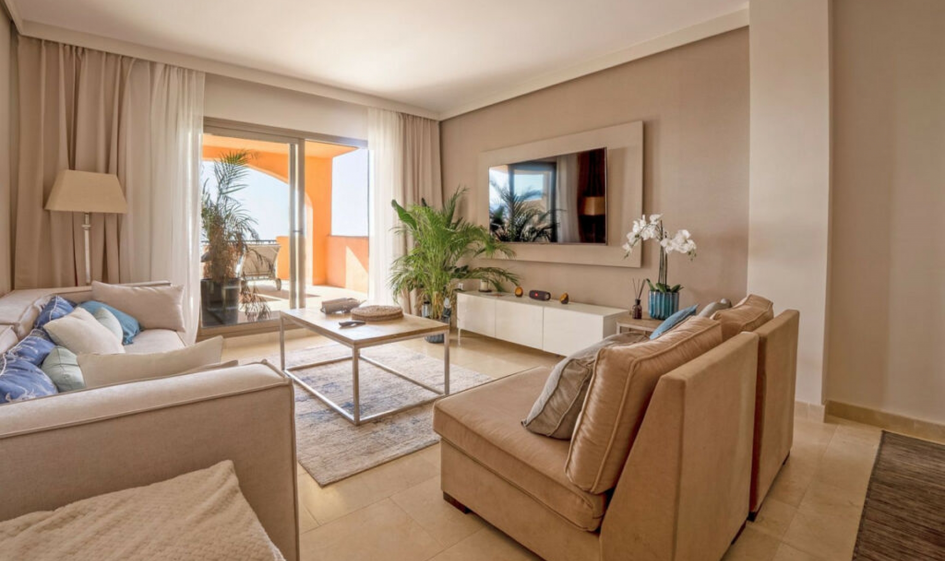 Resale - Apartment -
Benahavís