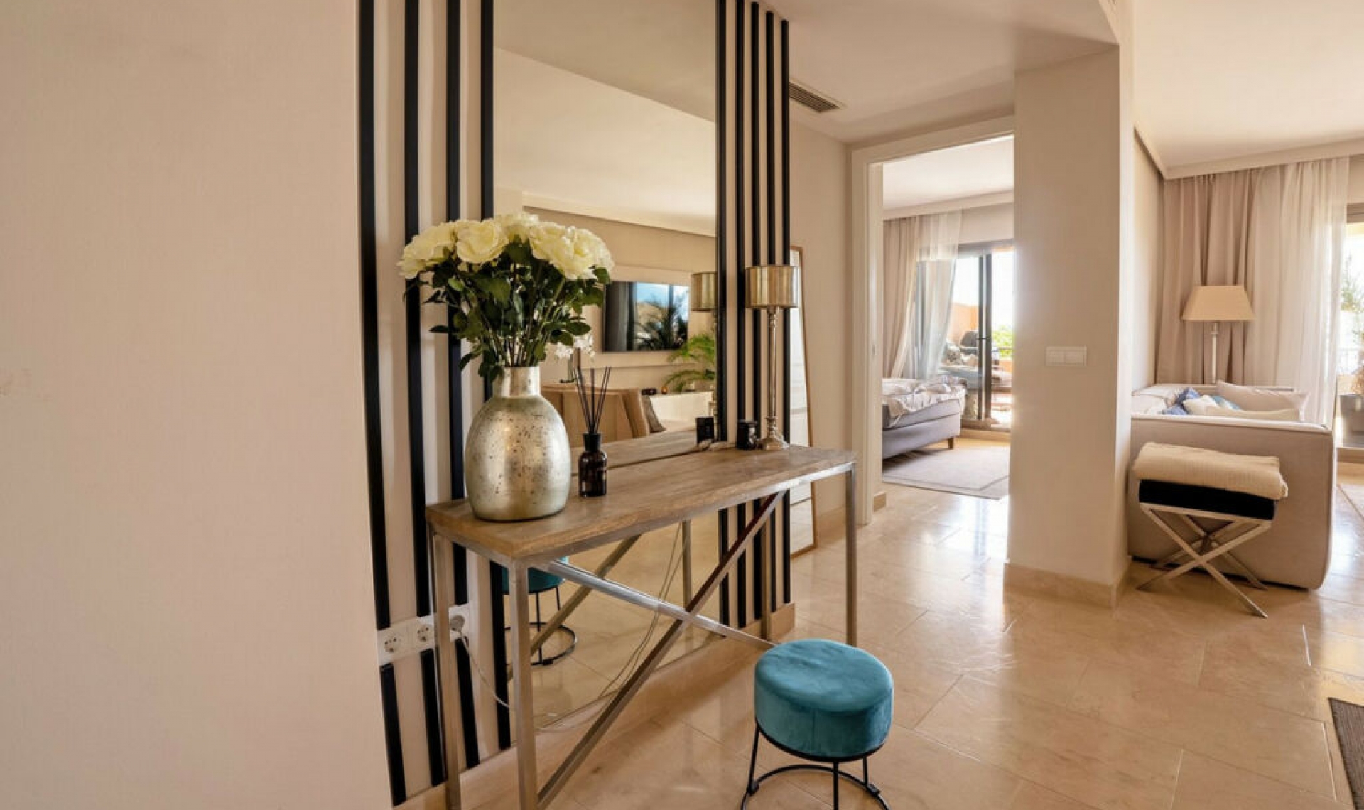 Resale - Apartment -
Benahavís