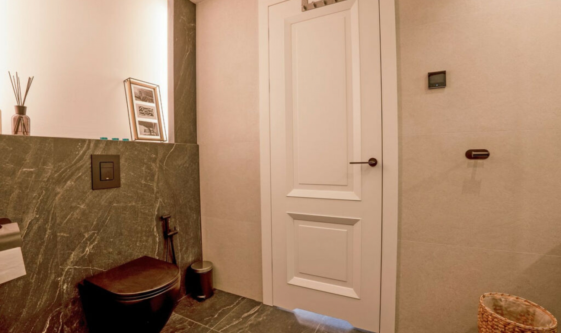 Resale - Apartment -
Benahavís
