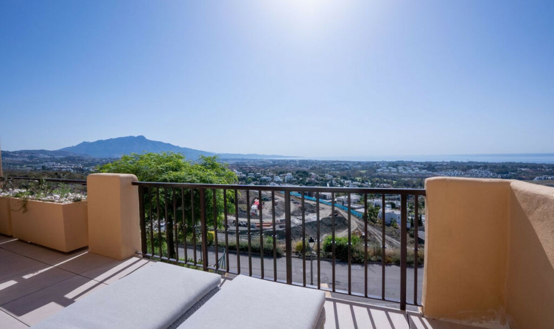 Resale - Apartment -
Benahavís
