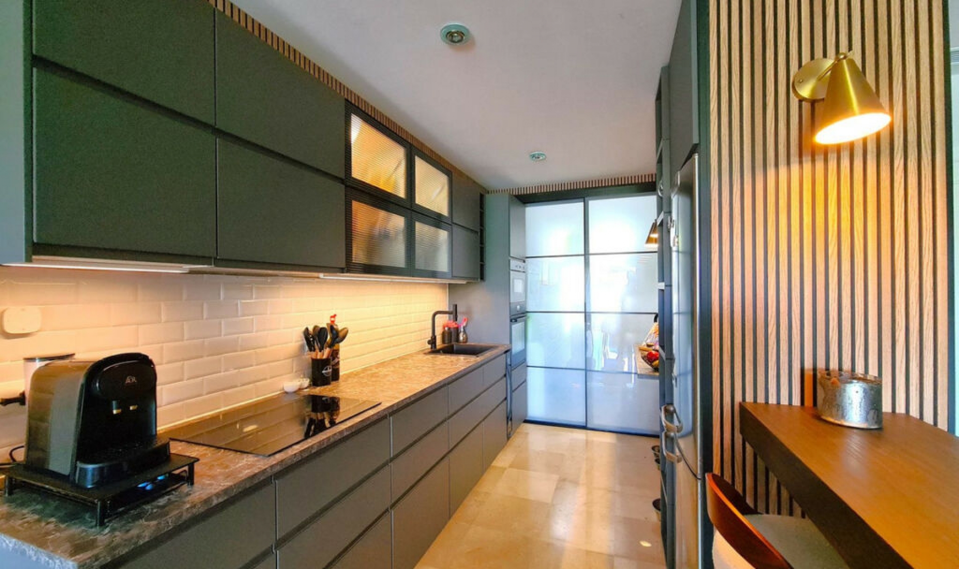 Resale - Apartment -
Benahavís