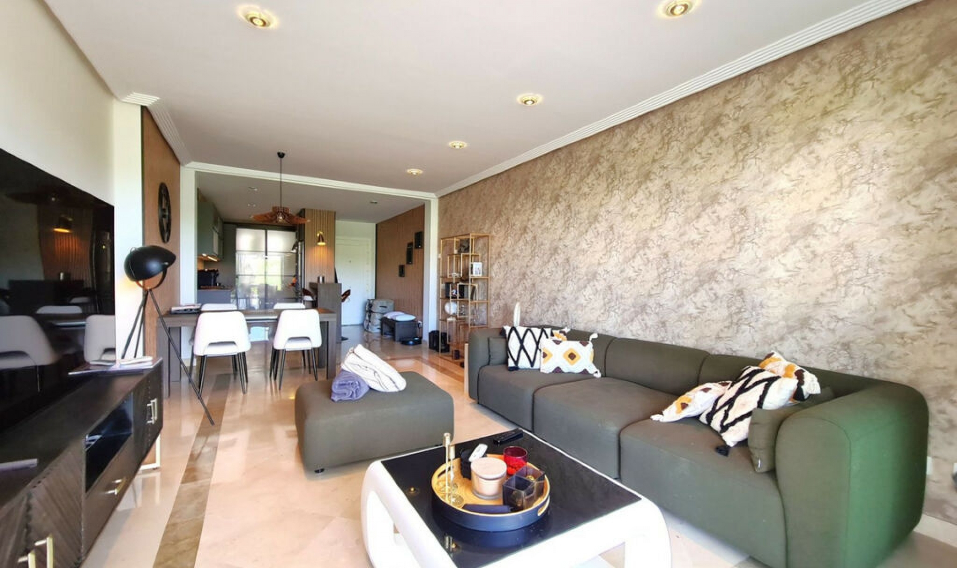 Resale - Apartment -
Benahavís