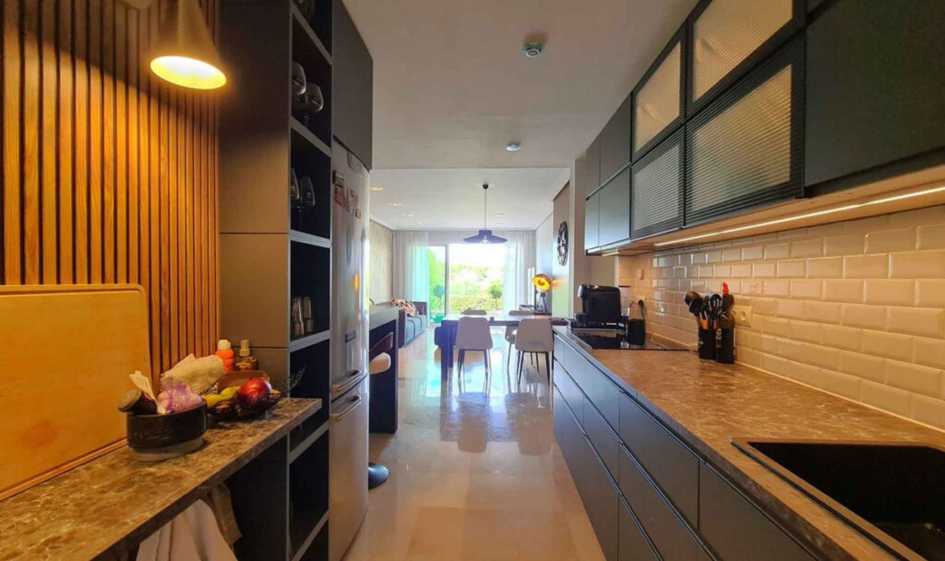Resale - Apartment -
Benahavís