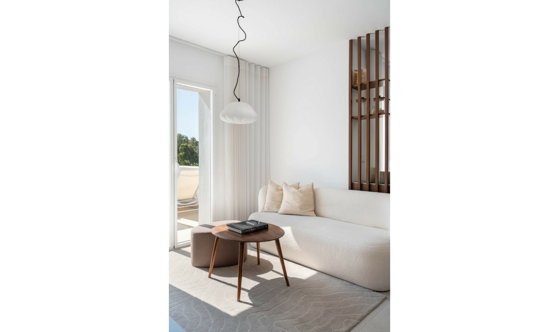 Resale - Apartment -
Benahavís