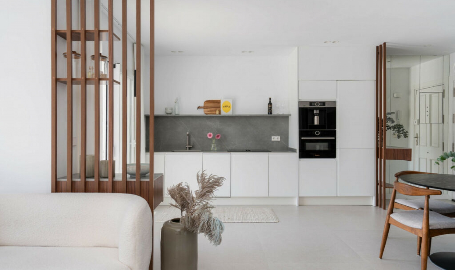 Resale - Apartment -
Benahavís