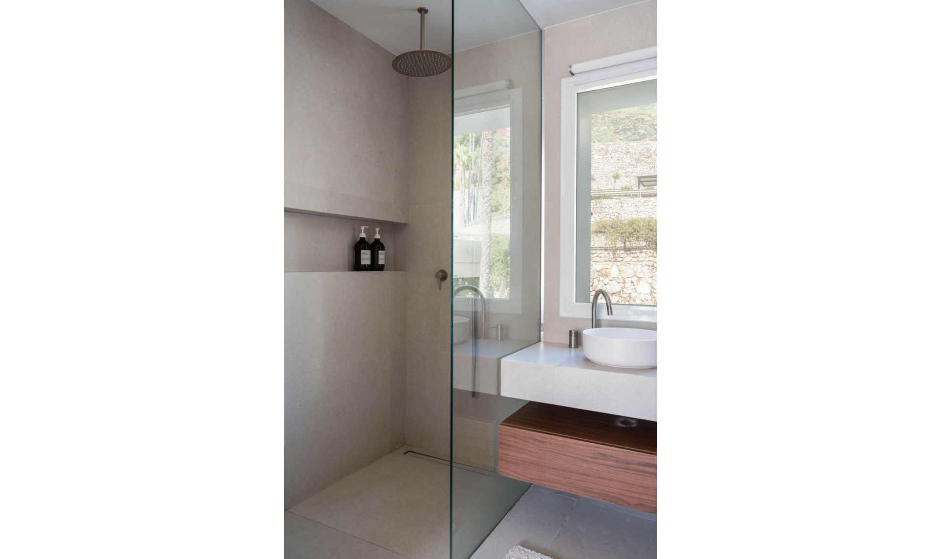 Resale - Apartment -
Benahavís