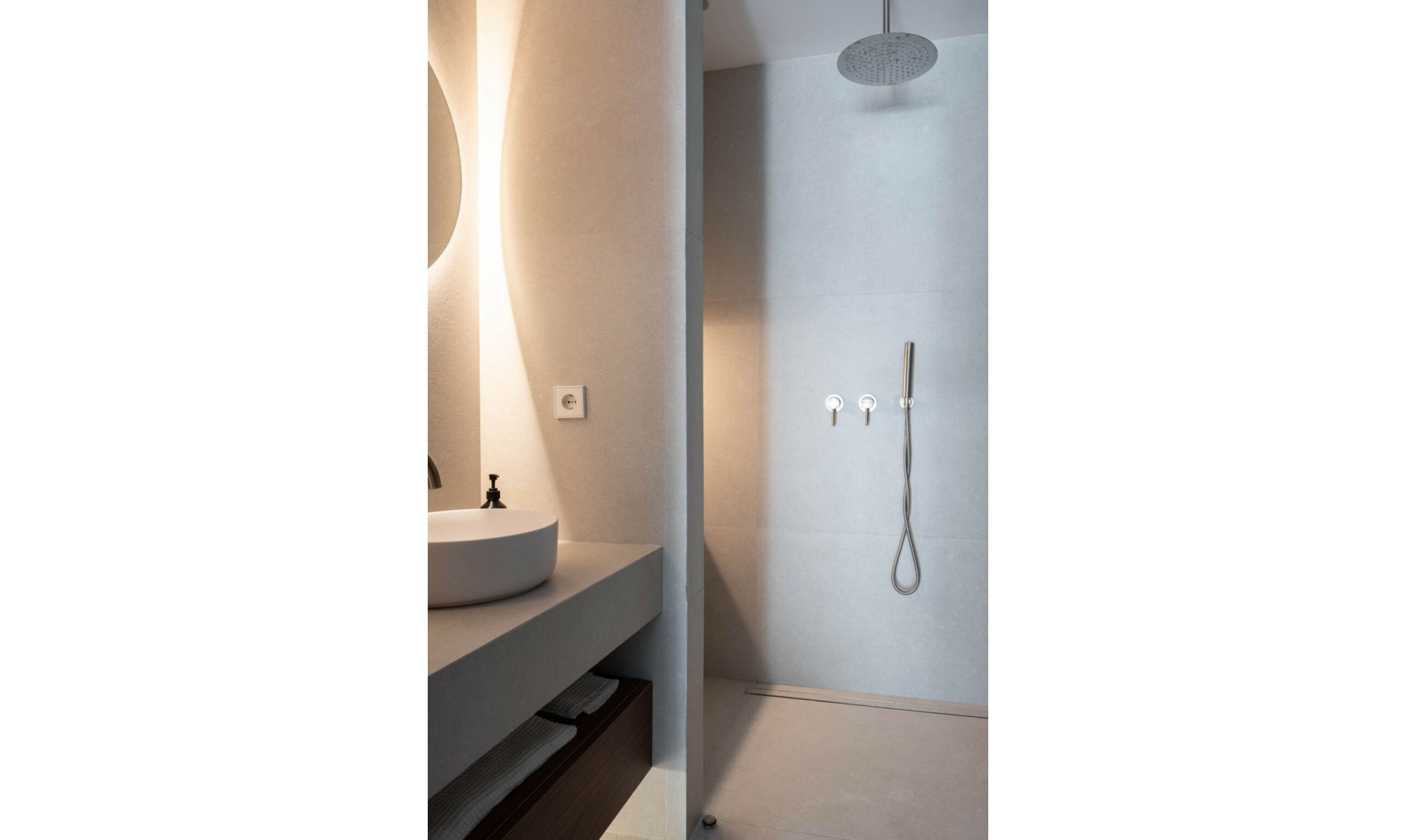 Resale - Apartment -
Benahavís