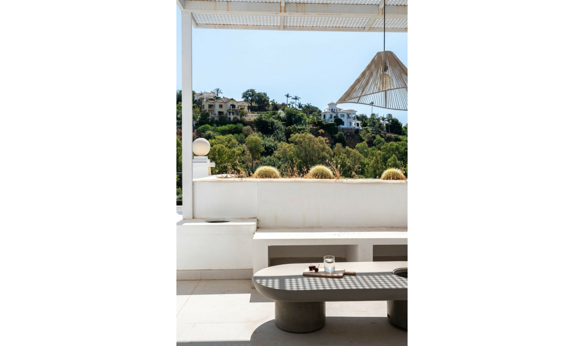 Resale - Apartment -
Benahavís