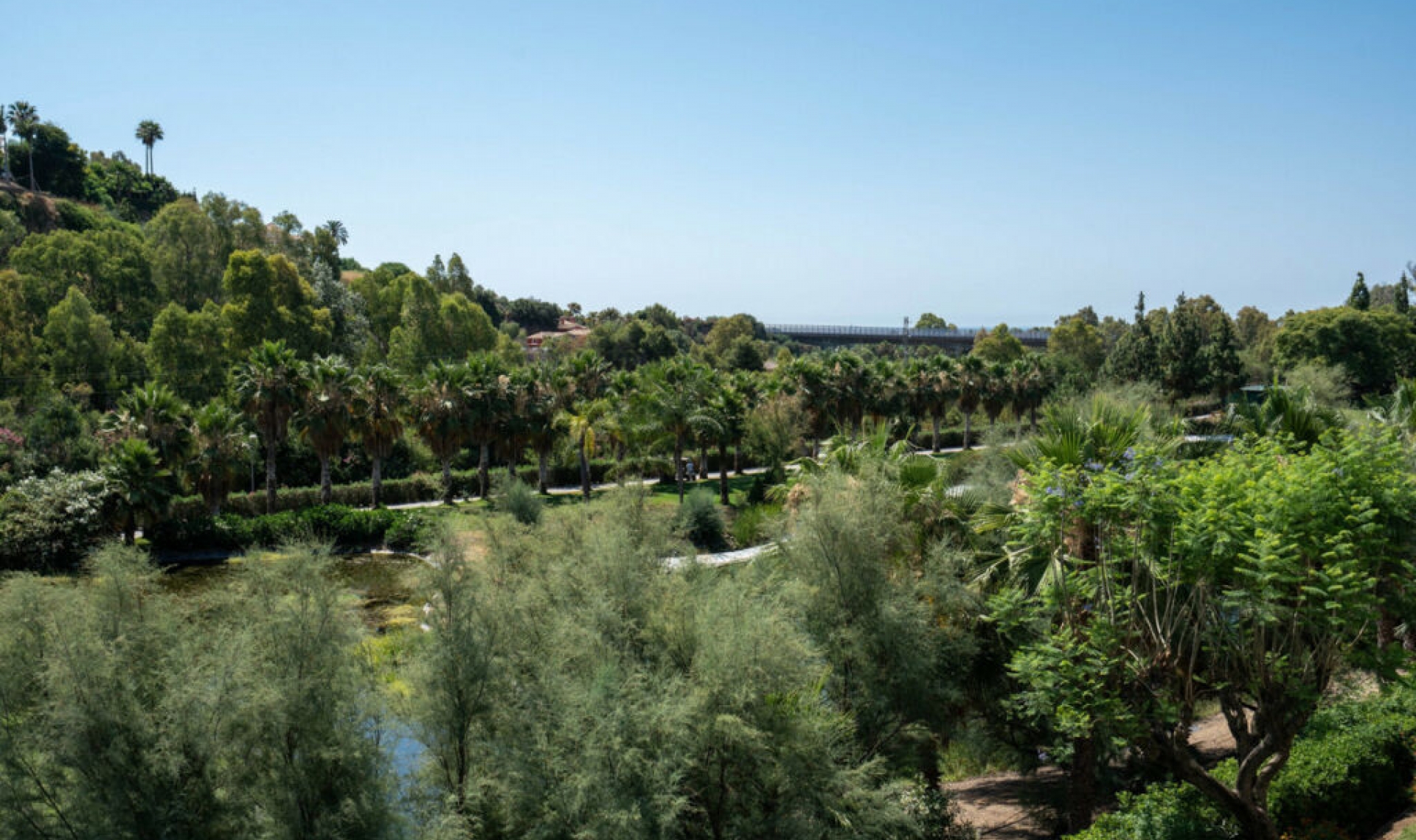 Resale - Apartment -
Benahavís