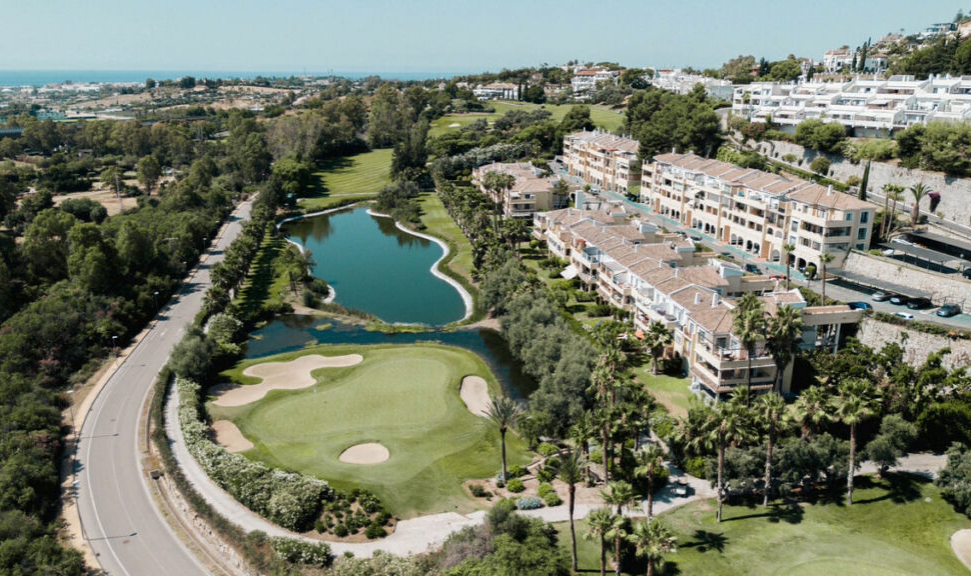 Resale - Apartment -
Benahavís