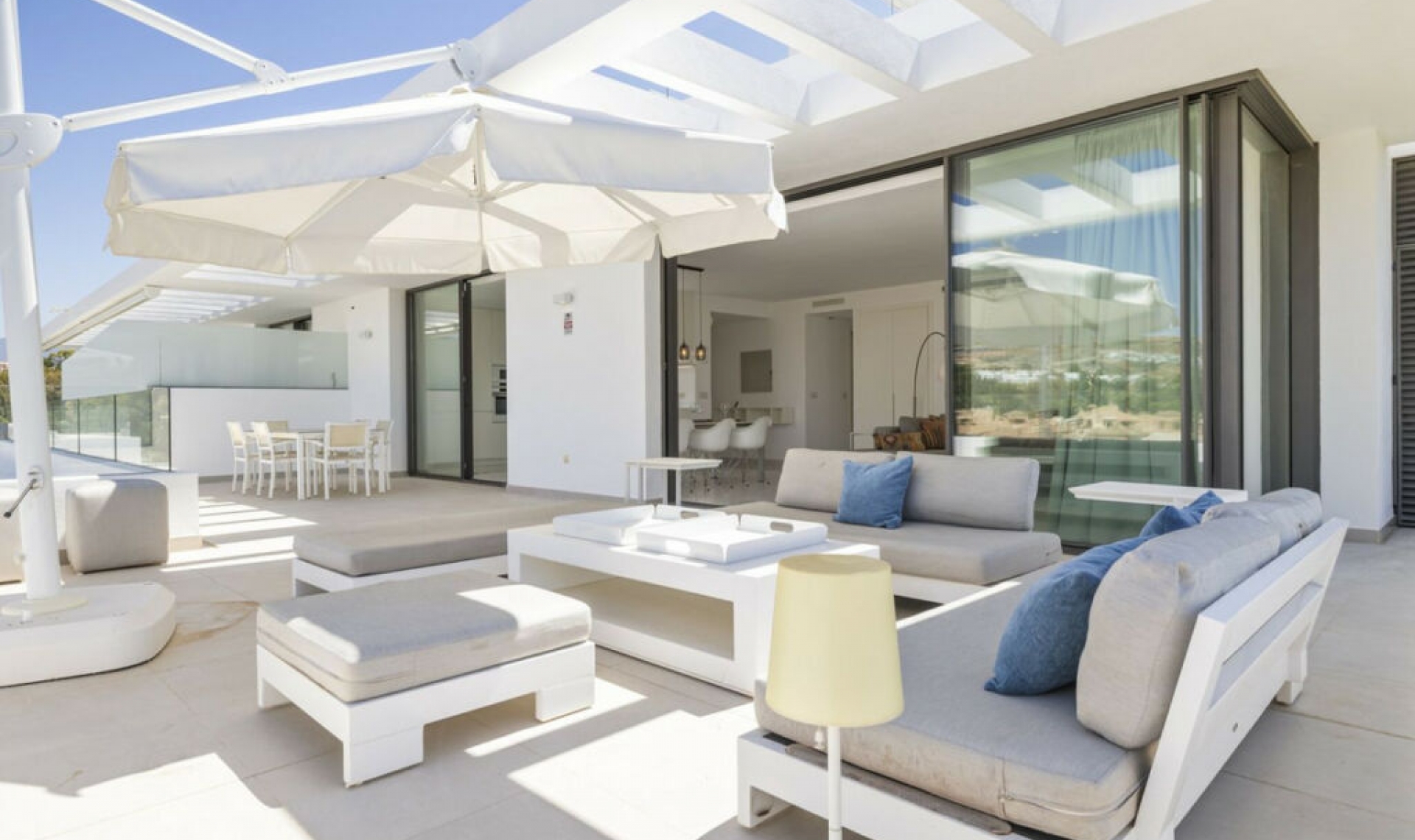 Resale - Apartment -
Benahavís