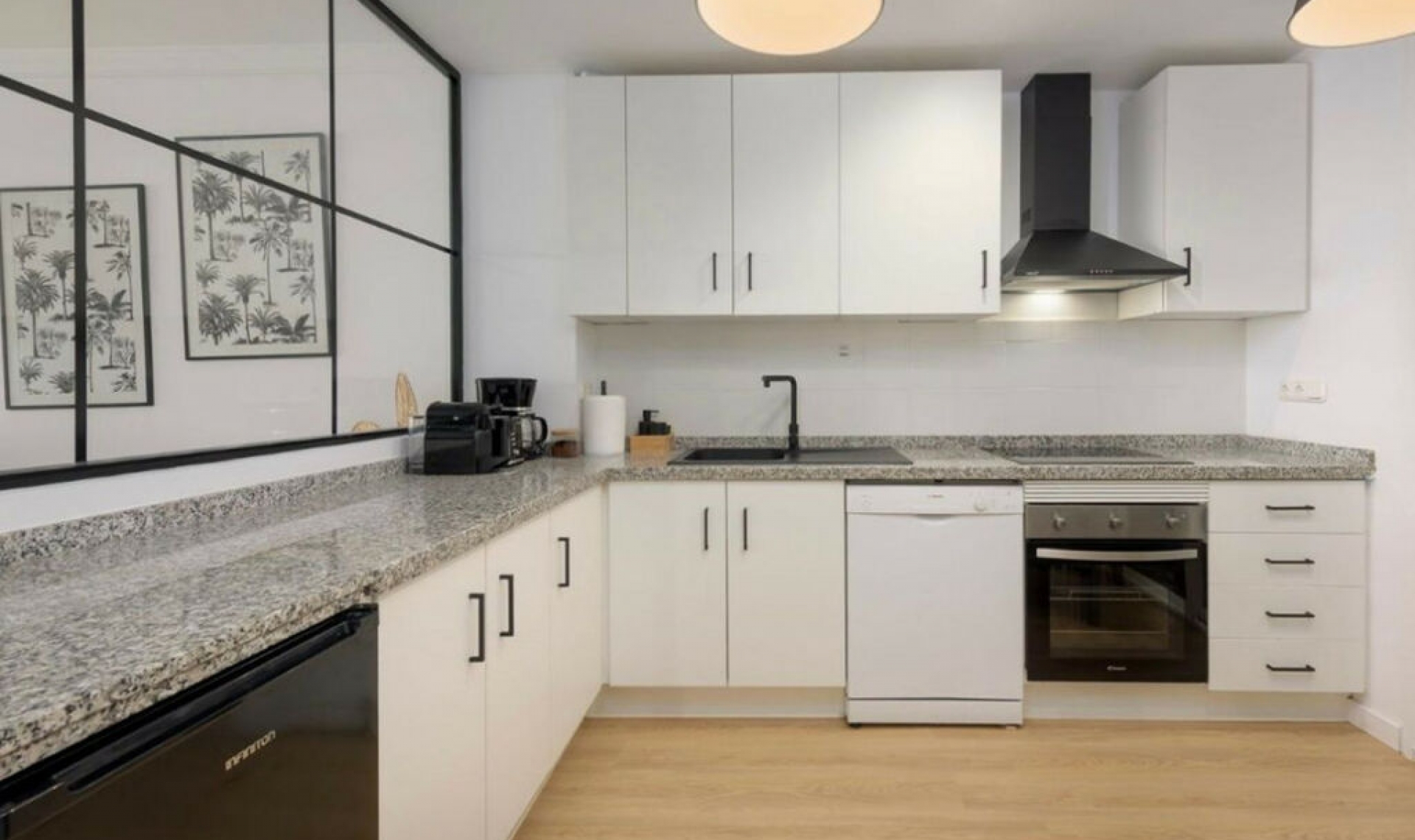 Resale - Apartment -
Benahavís