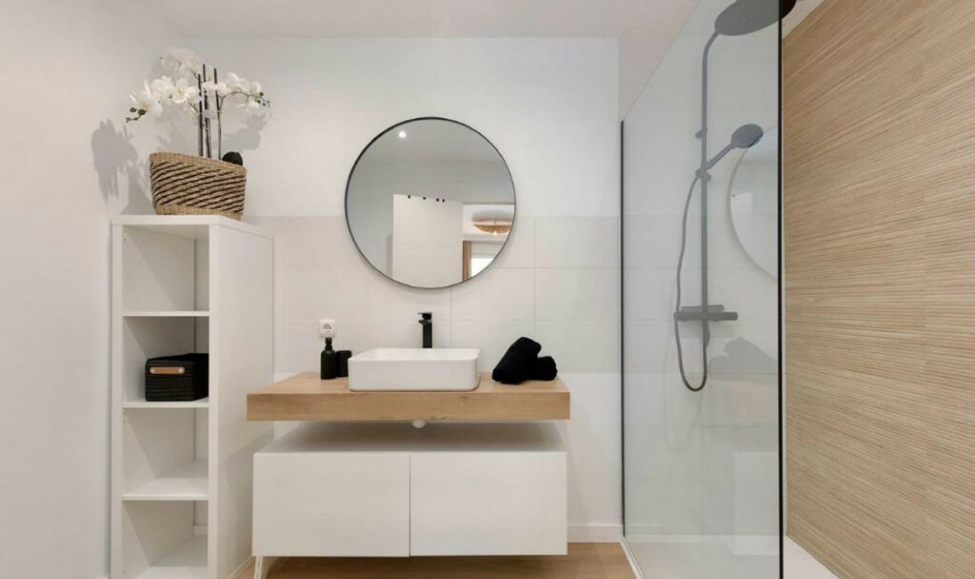 Resale - Apartment -
Benahavís