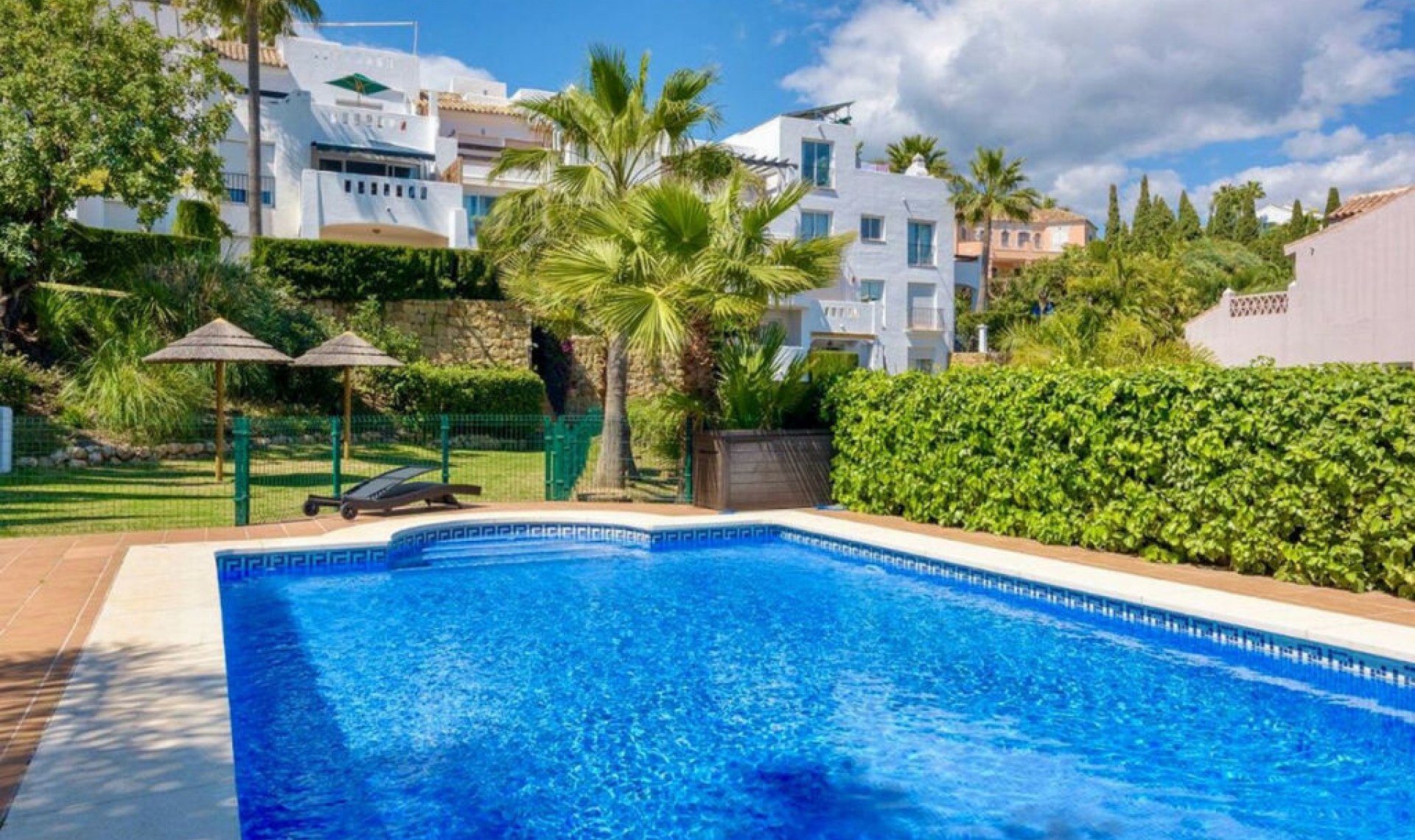 Resale - Apartment -
Benahavís