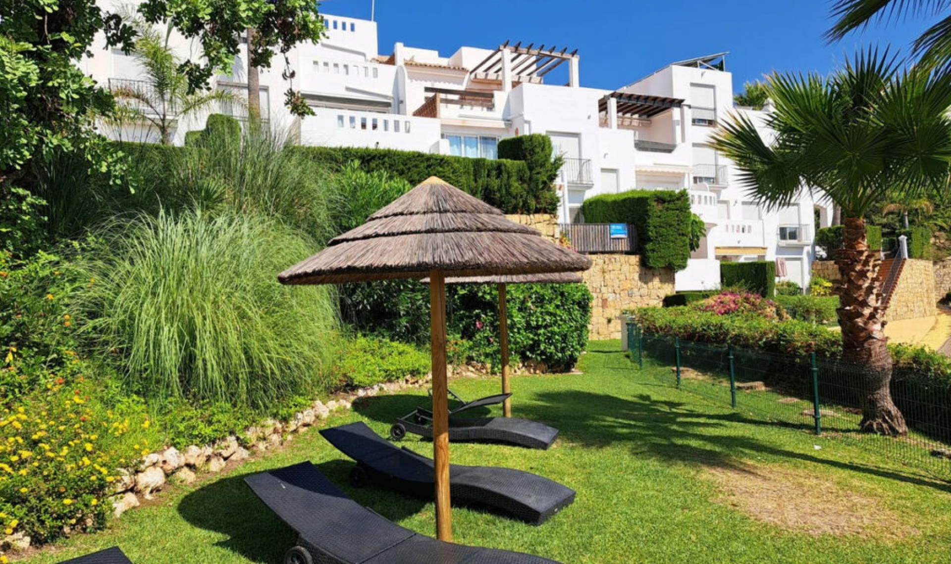 Resale - Apartment -
Benahavís