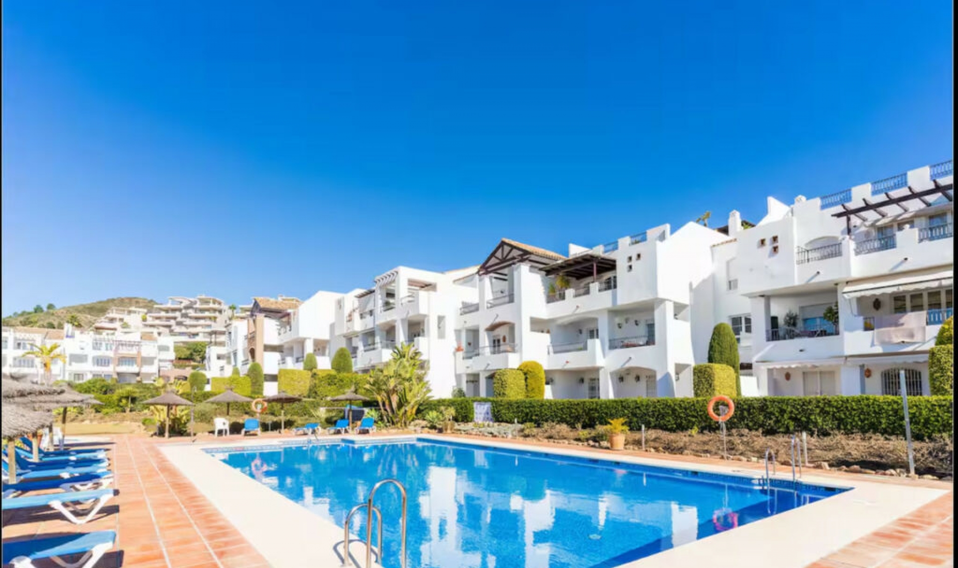 Resale - Apartment -
Benahavís