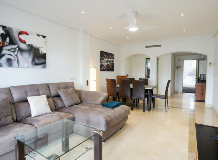 Resale - Apartment -
Benahavís