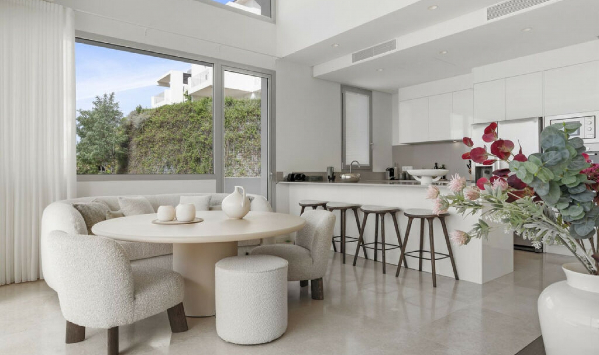 Resale - Apartment -
Benahavís