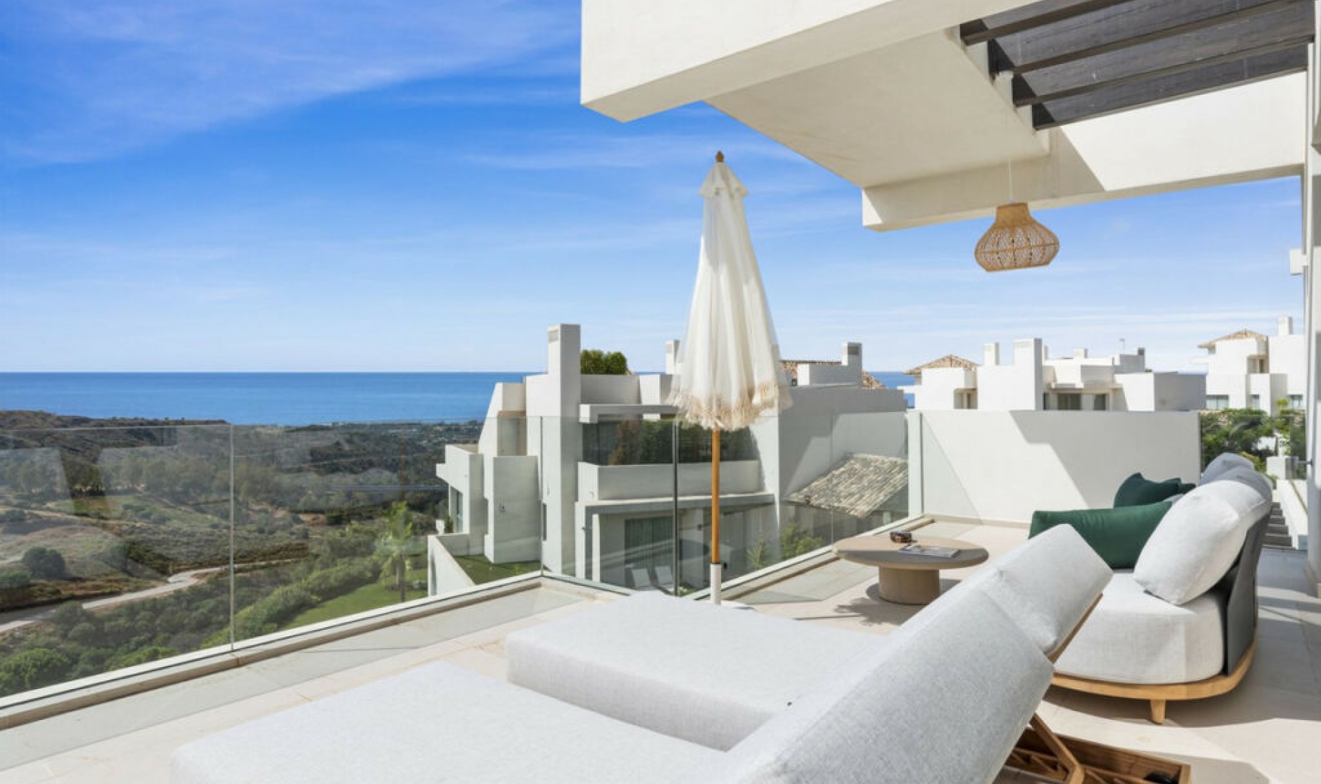 Resale - Apartment -
Benahavís