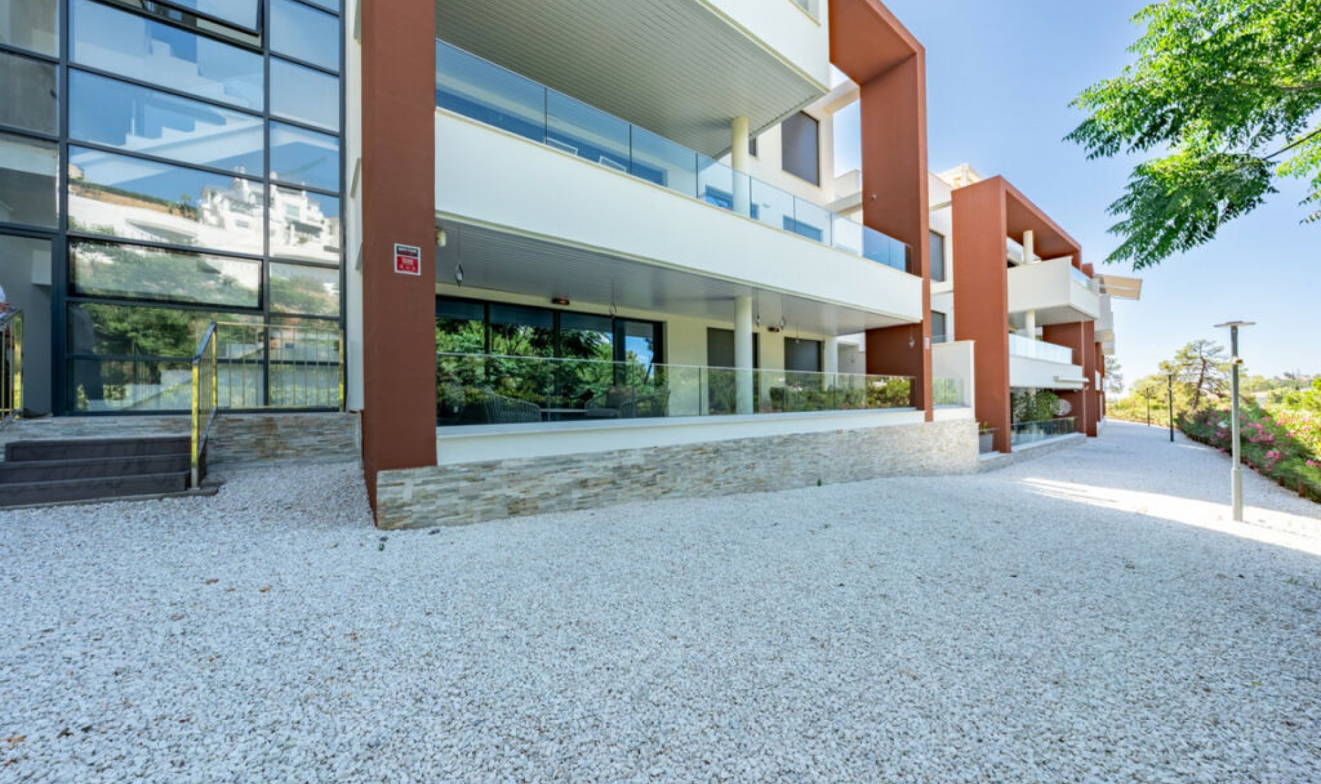 Resale - Apartment -
Benahavís