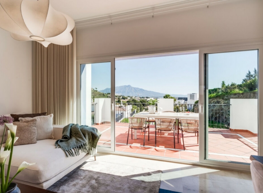 Resale - Apartment -
Benahavís