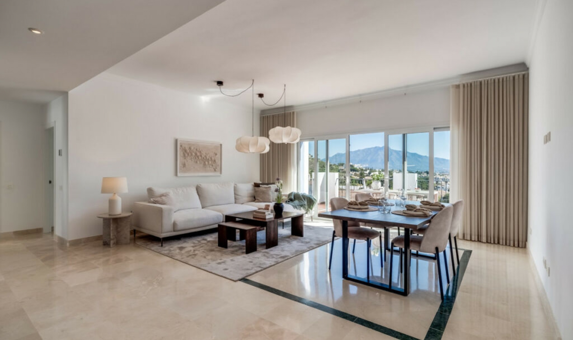 Resale - Apartment -
Benahavís