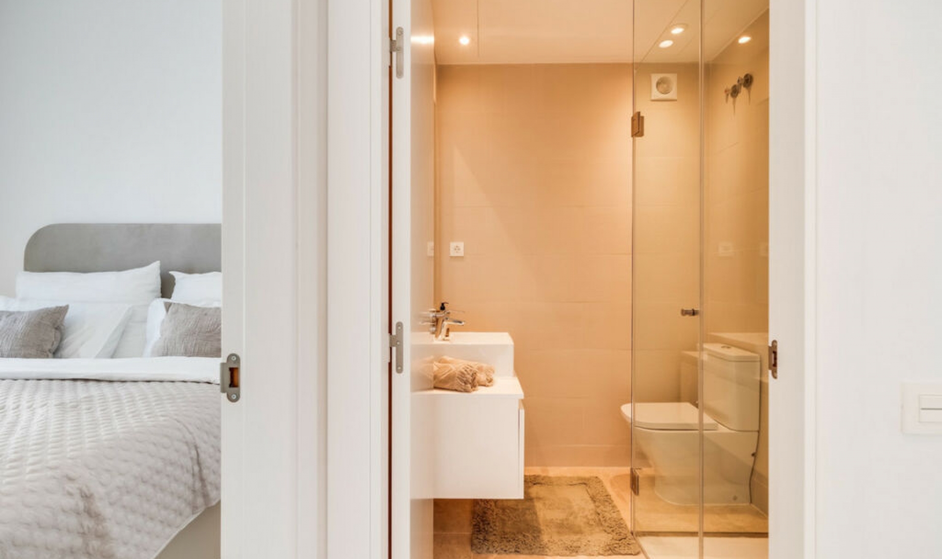Resale - Apartment -
Benahavís