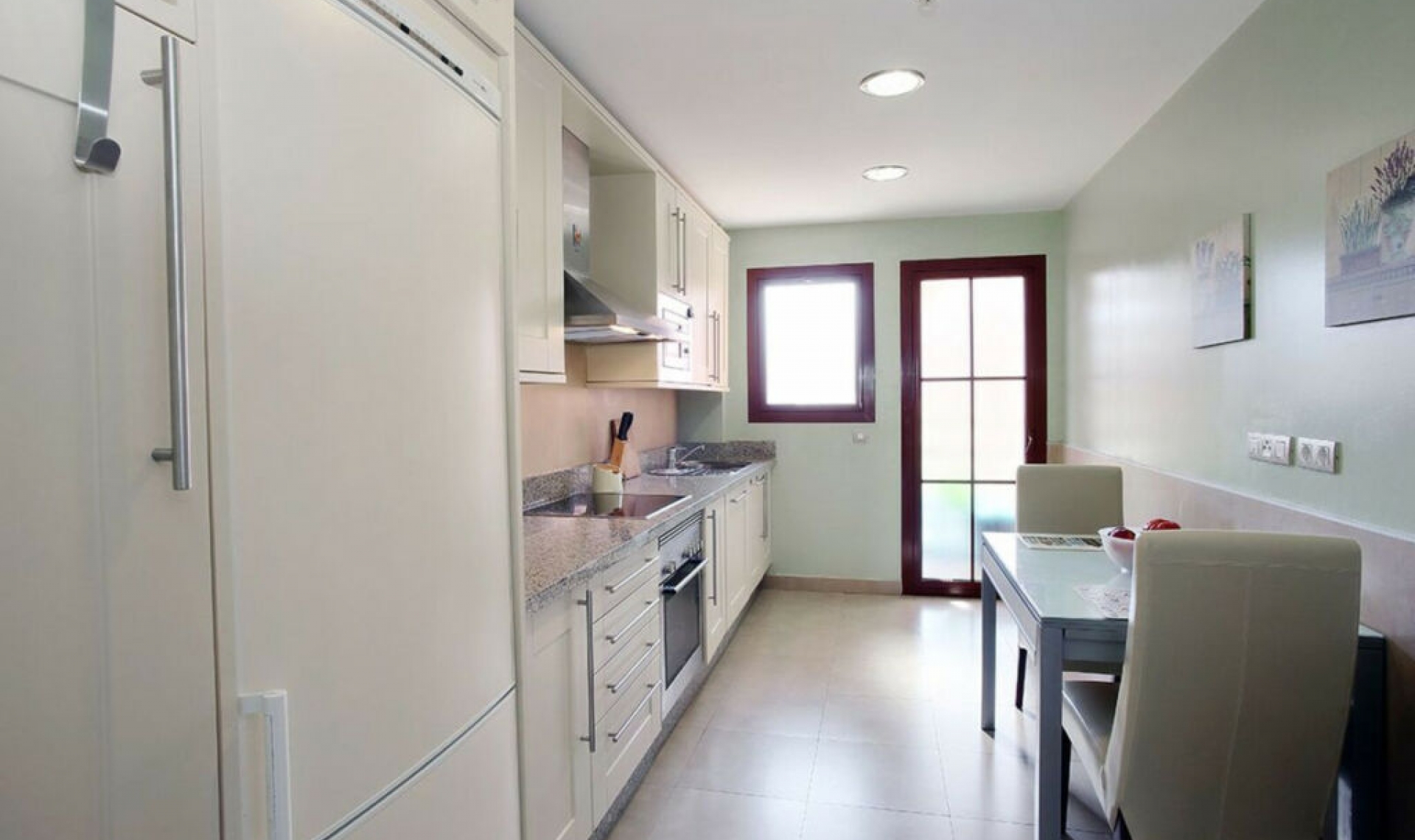 Resale - Apartment -
Benahavís