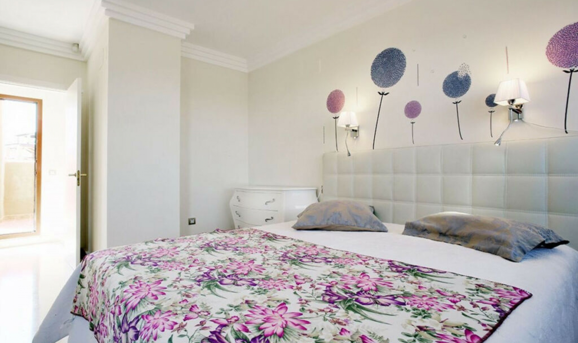 Resale - Apartment -
Benahavís