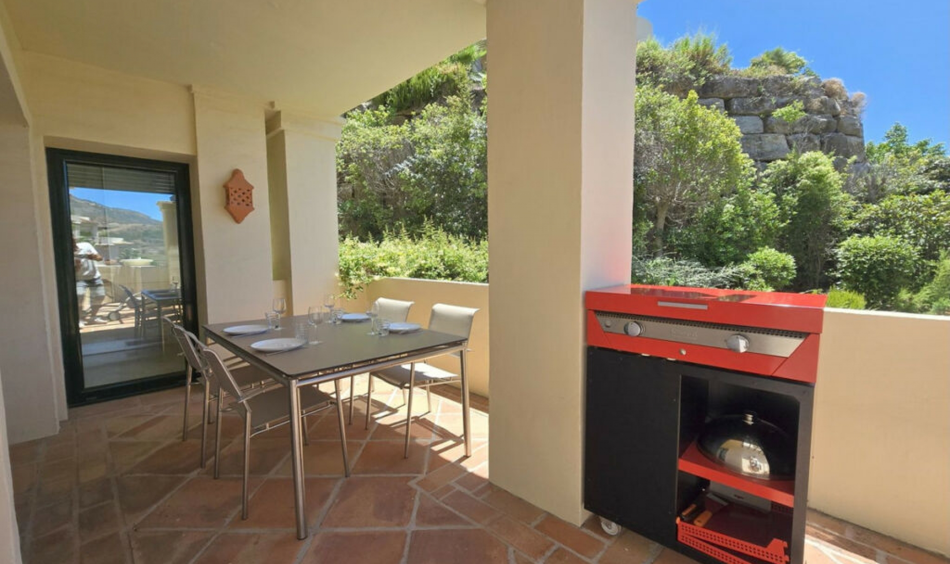 Resale - Apartment -
Benahavís