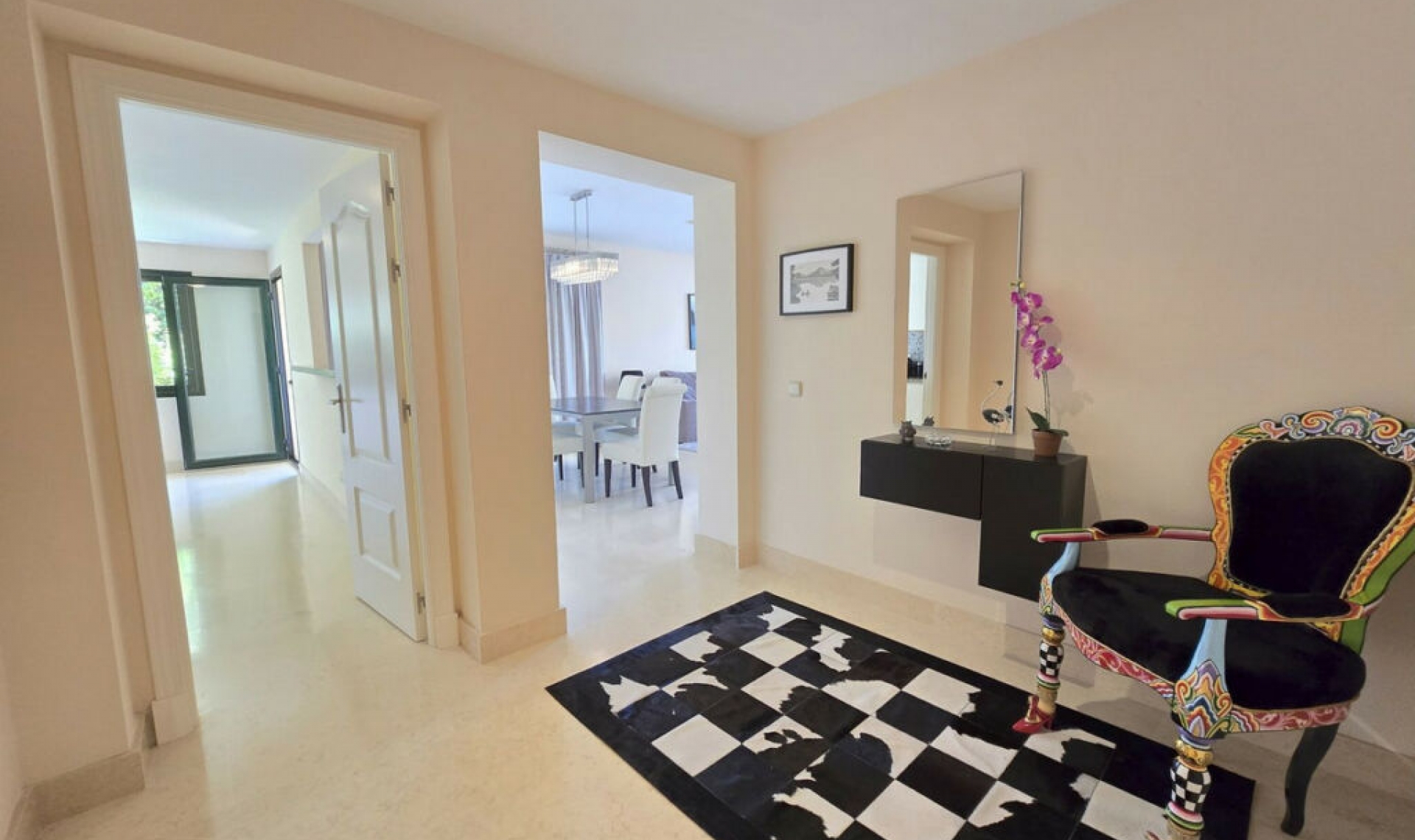 Resale - Apartment -
Benahavís