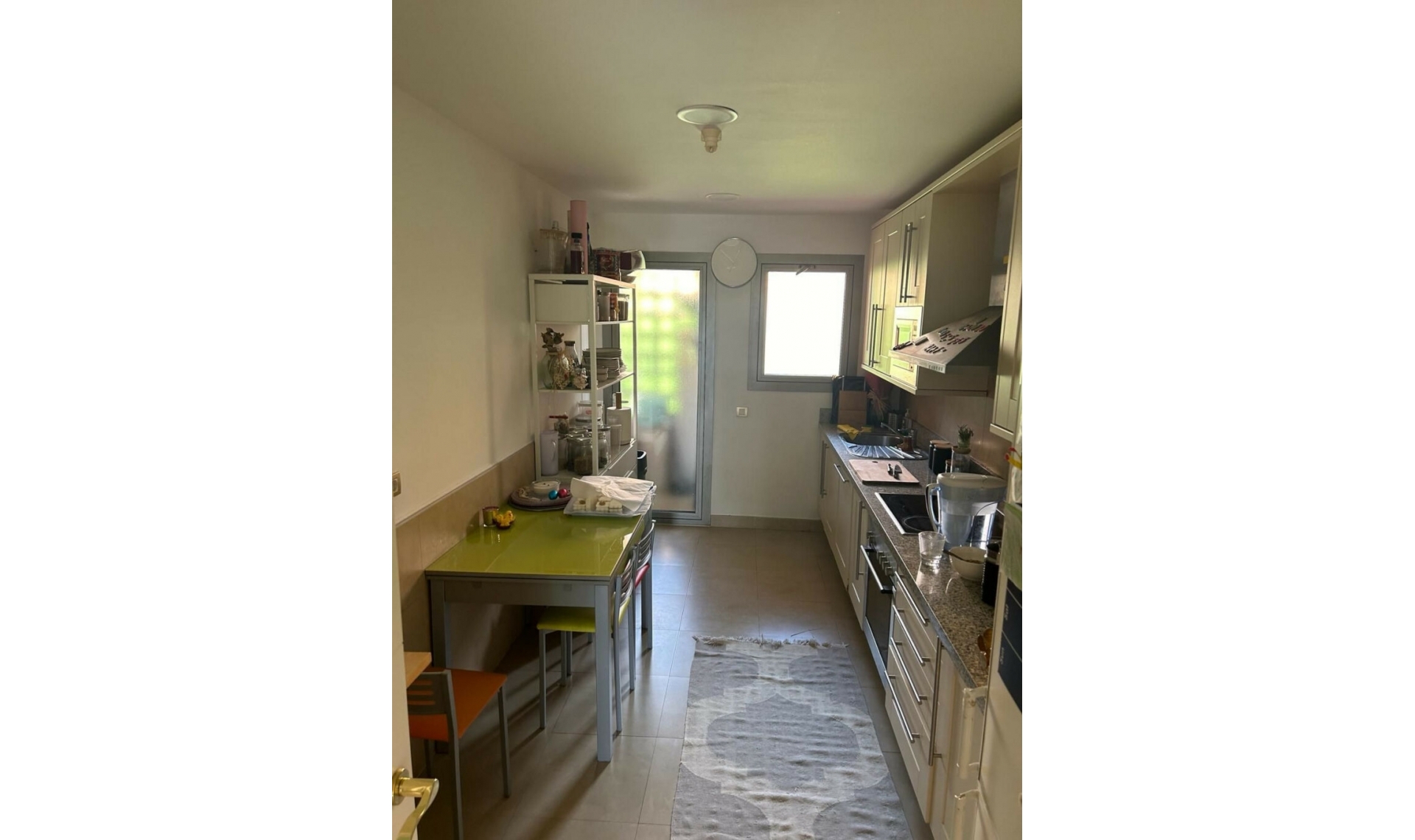 Resale - Apartment -
Benahavís