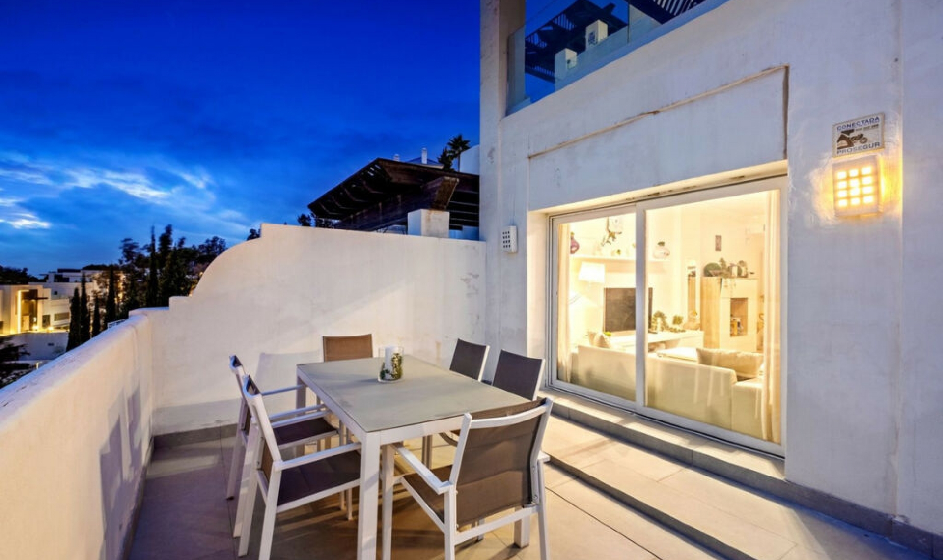 Resale - Apartment -
Benahavís