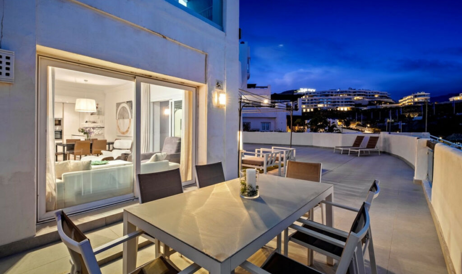 Resale - Apartment -
Benahavís