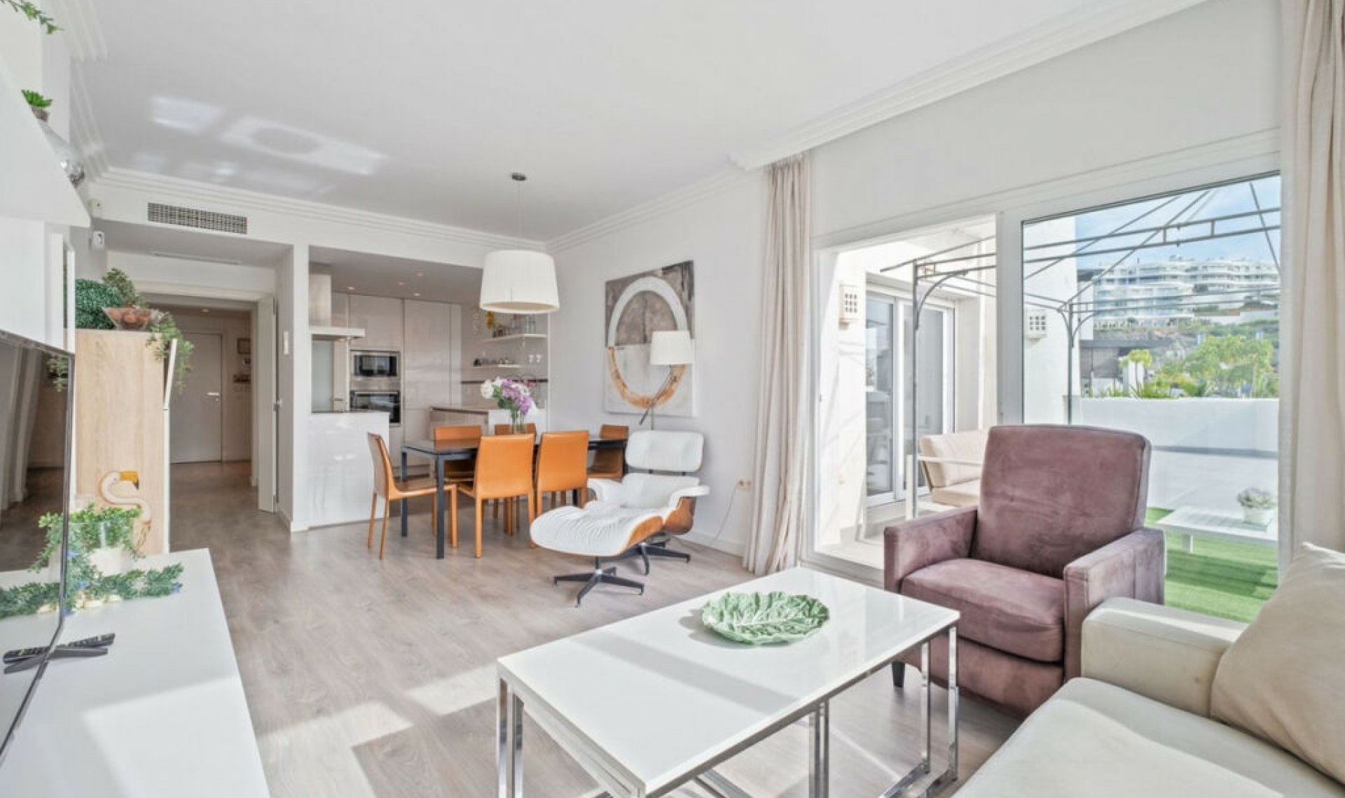 Resale - Apartment -
Benahavís