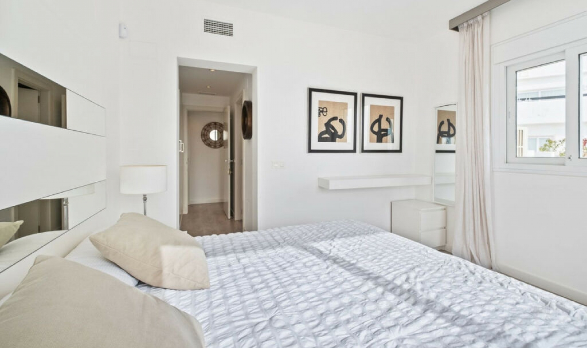 Resale - Apartment -
Benahavís