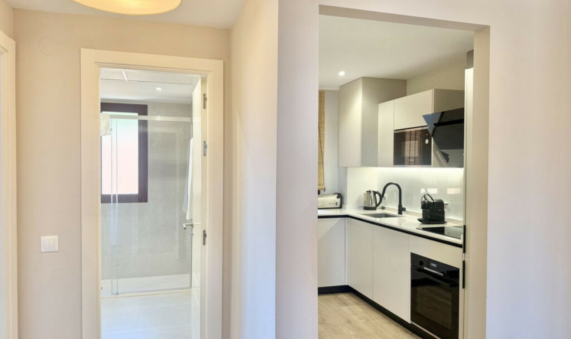 Resale - Apartment -
Benahavís