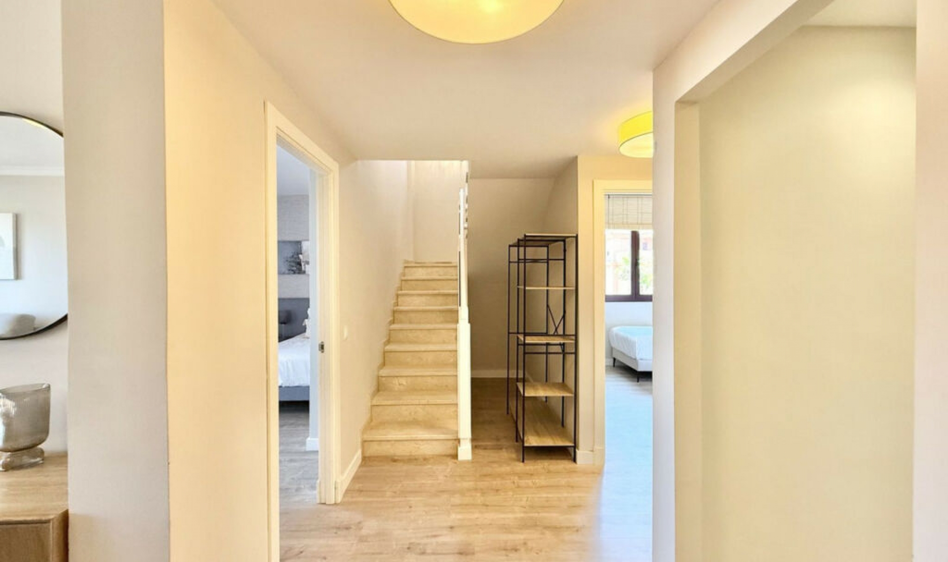 Resale - Apartment -
Benahavís