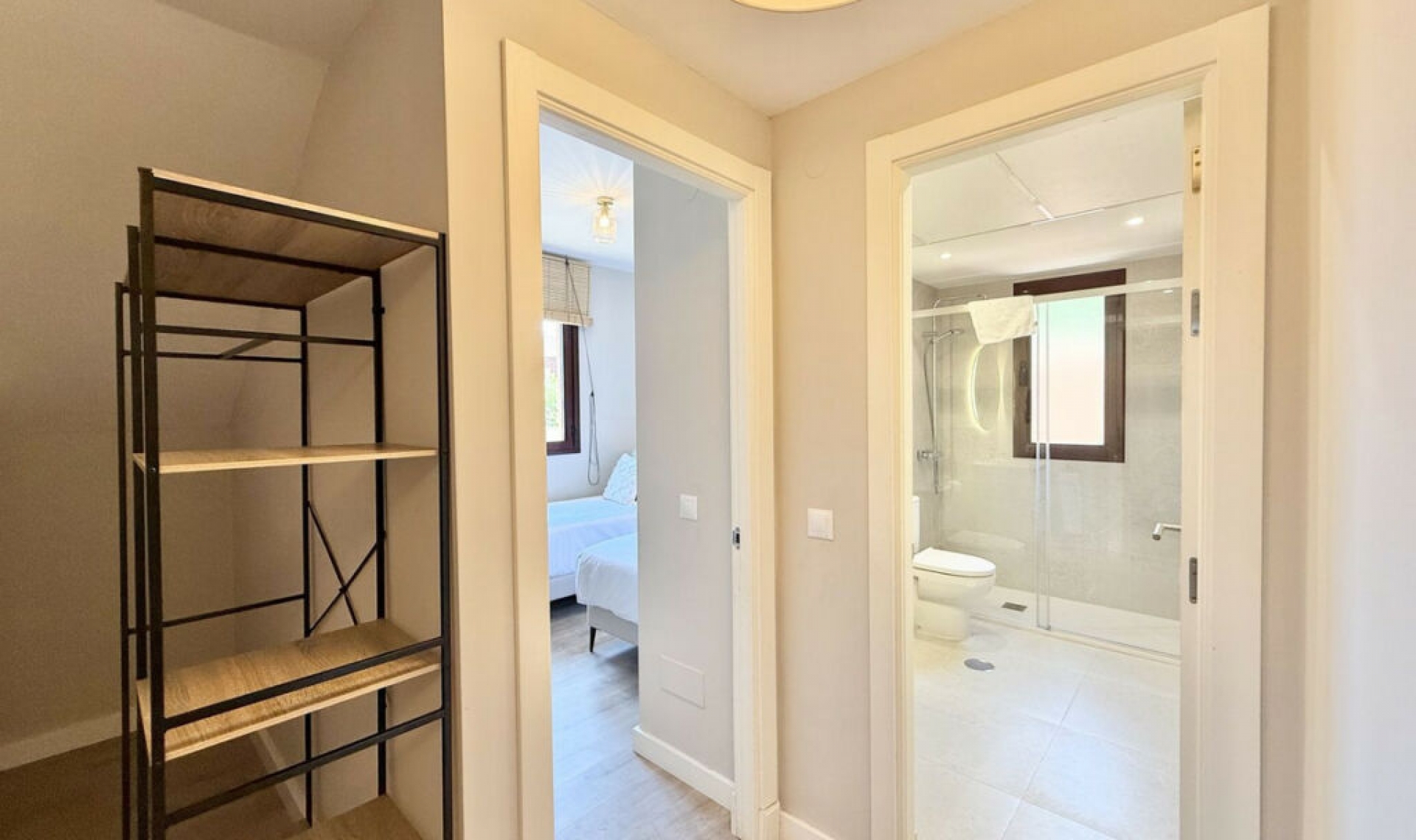 Resale - Apartment -
Benahavís