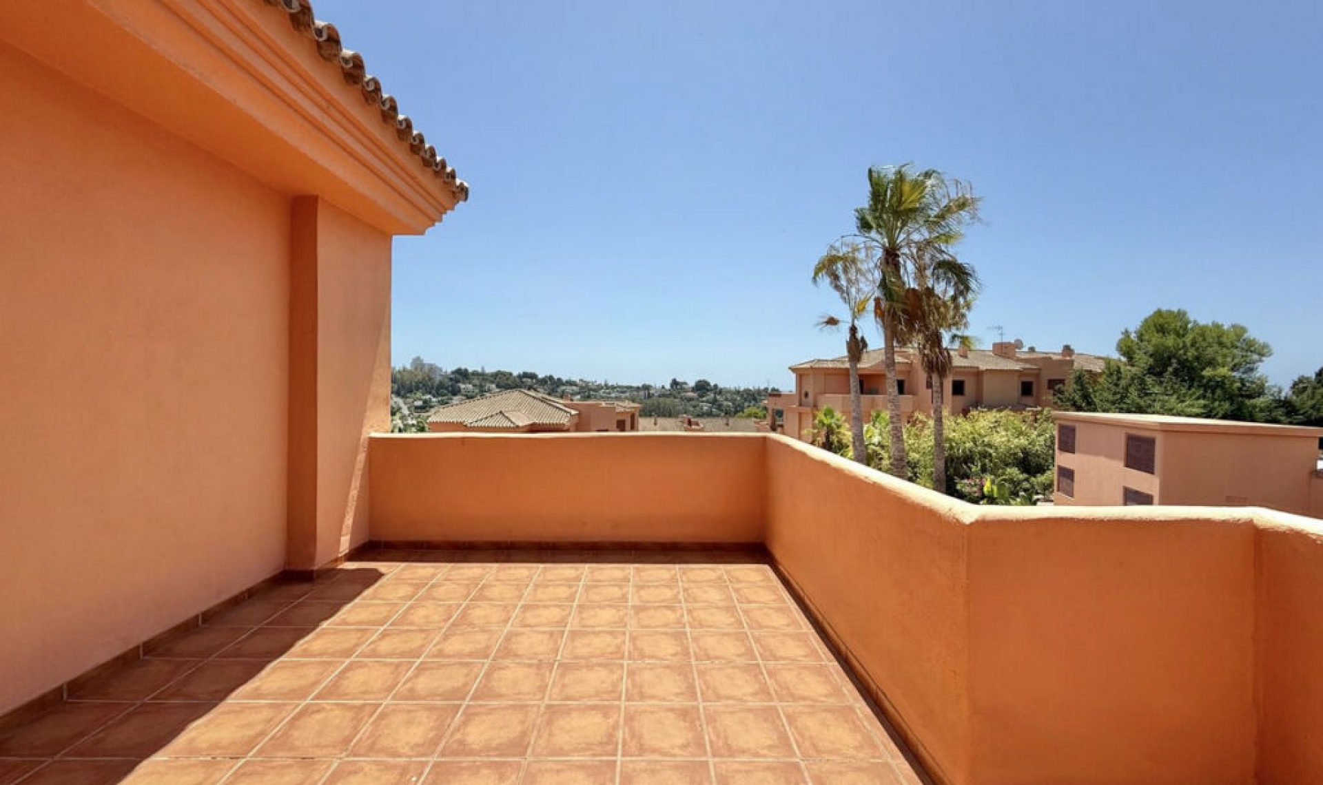 Resale - Apartment -
Benahavís