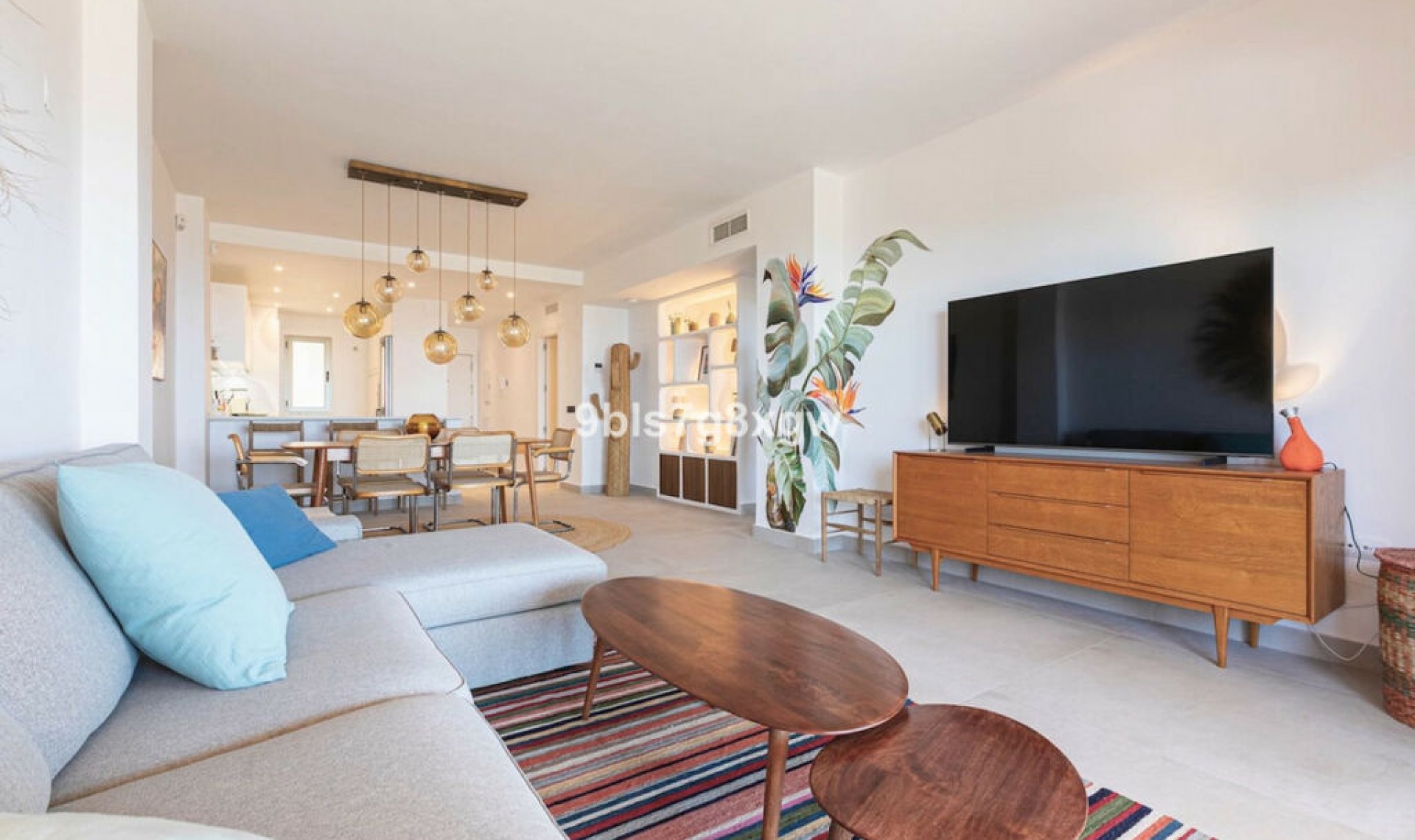 Resale - Apartment -
Benahavís