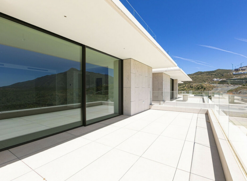 Resale - Apartment -
Benahavís