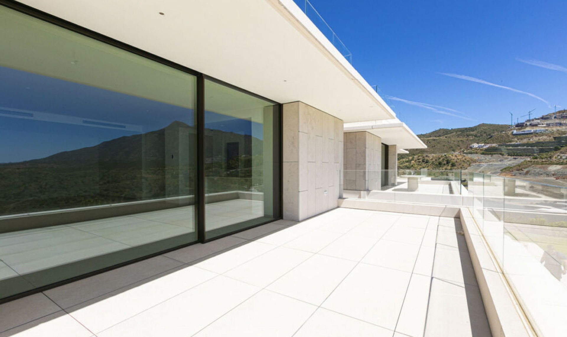 Resale - Apartment -
Benahavís