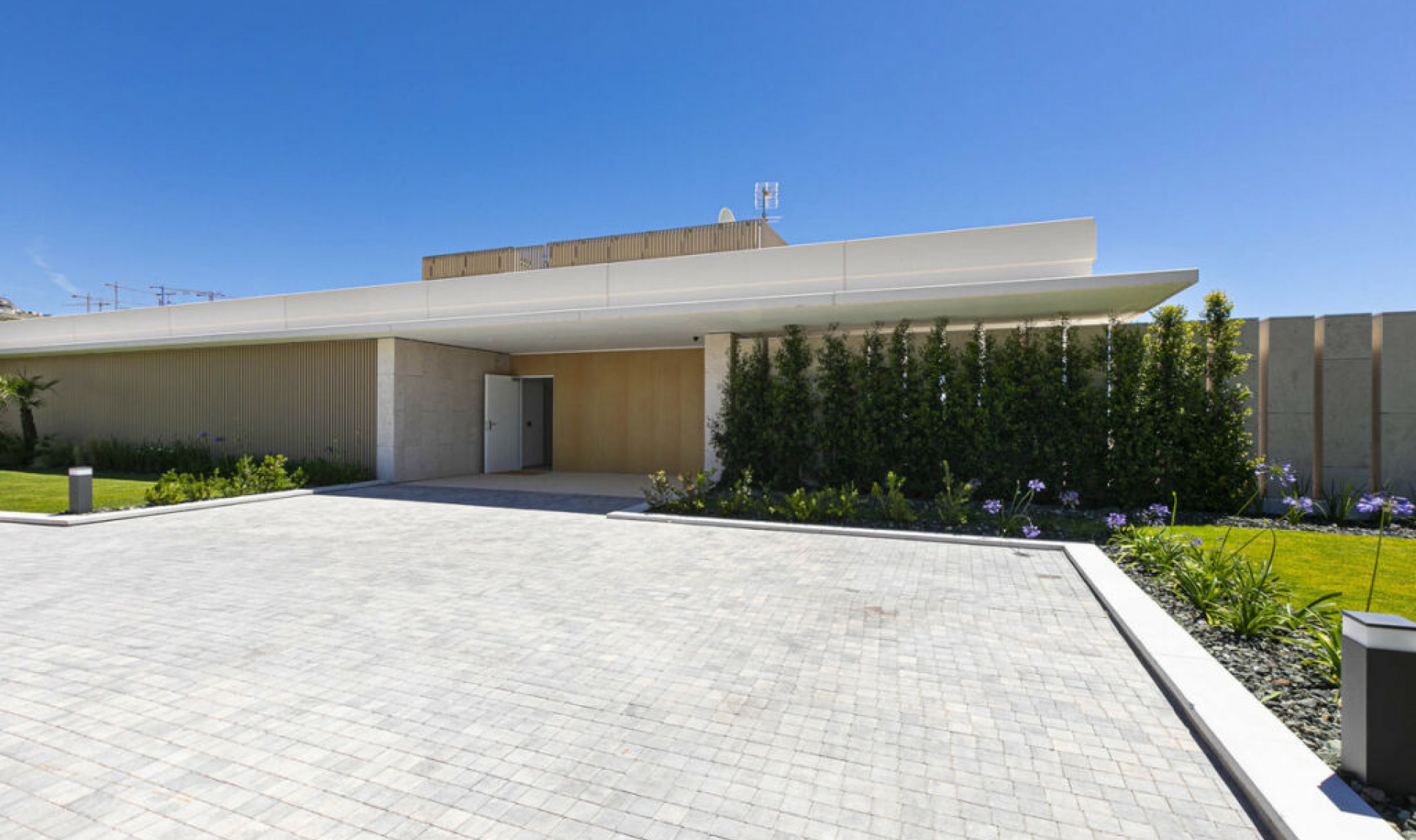 Resale - Apartment -
Benahavís