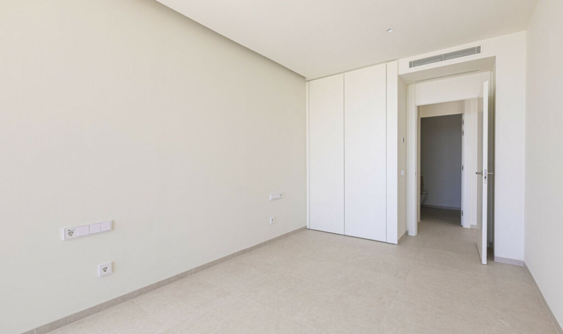 Resale - Apartment -
Benahavís