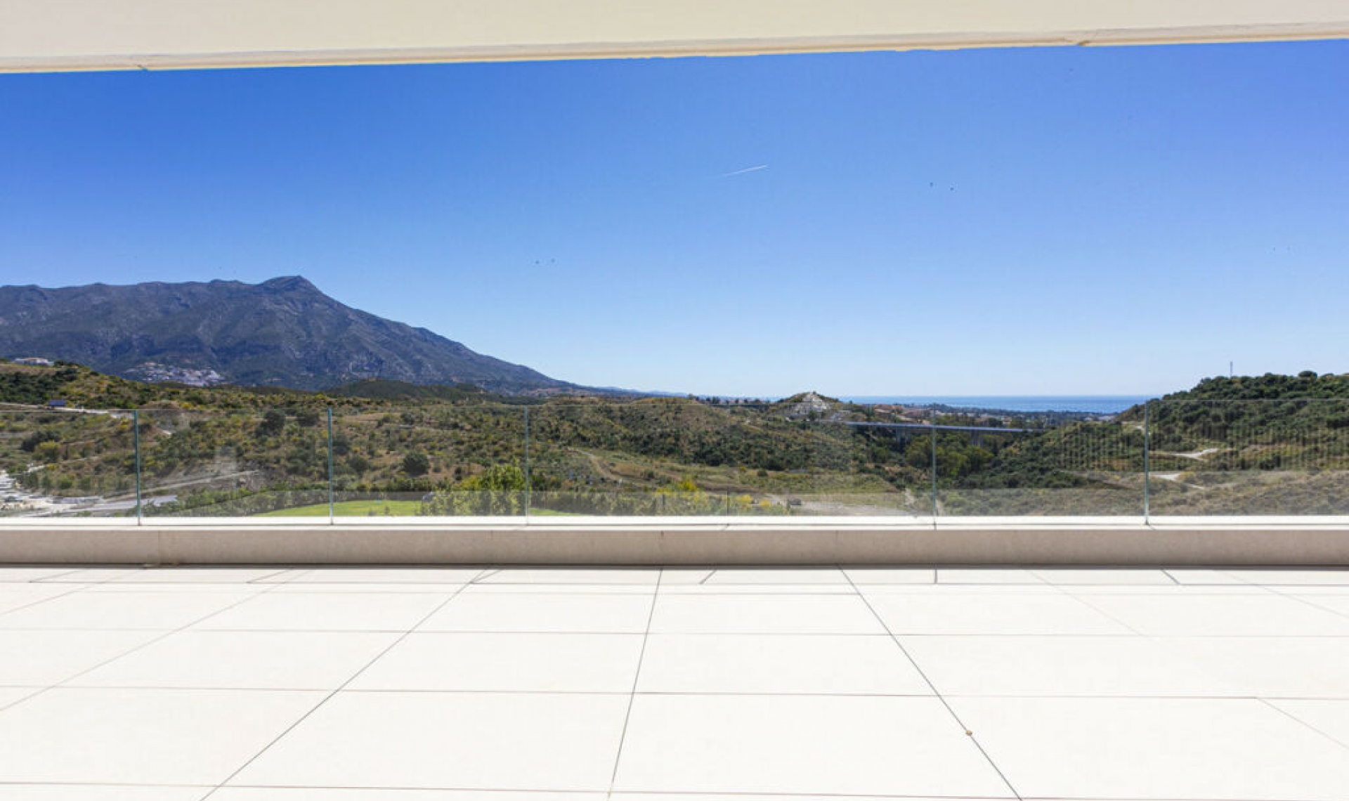 Resale - Apartment -
Benahavís