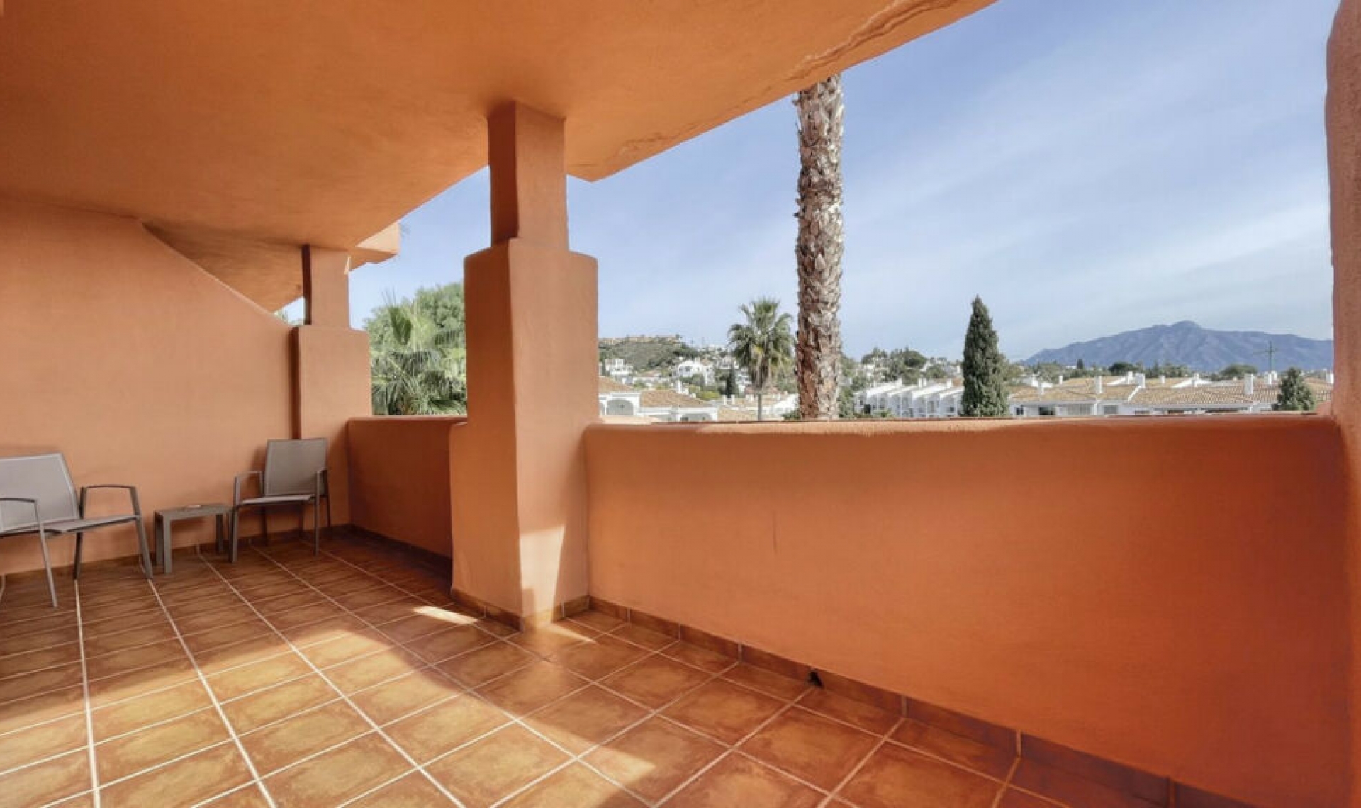 Resale - Apartment -
Benahavís