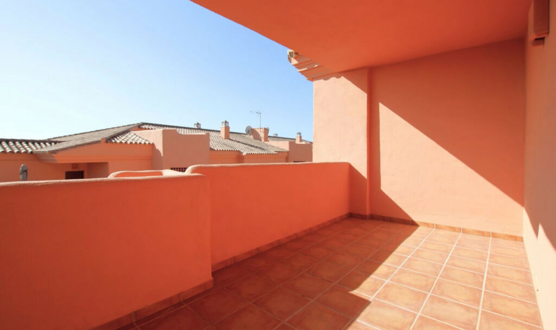 Resale - Apartment -
Benahavís