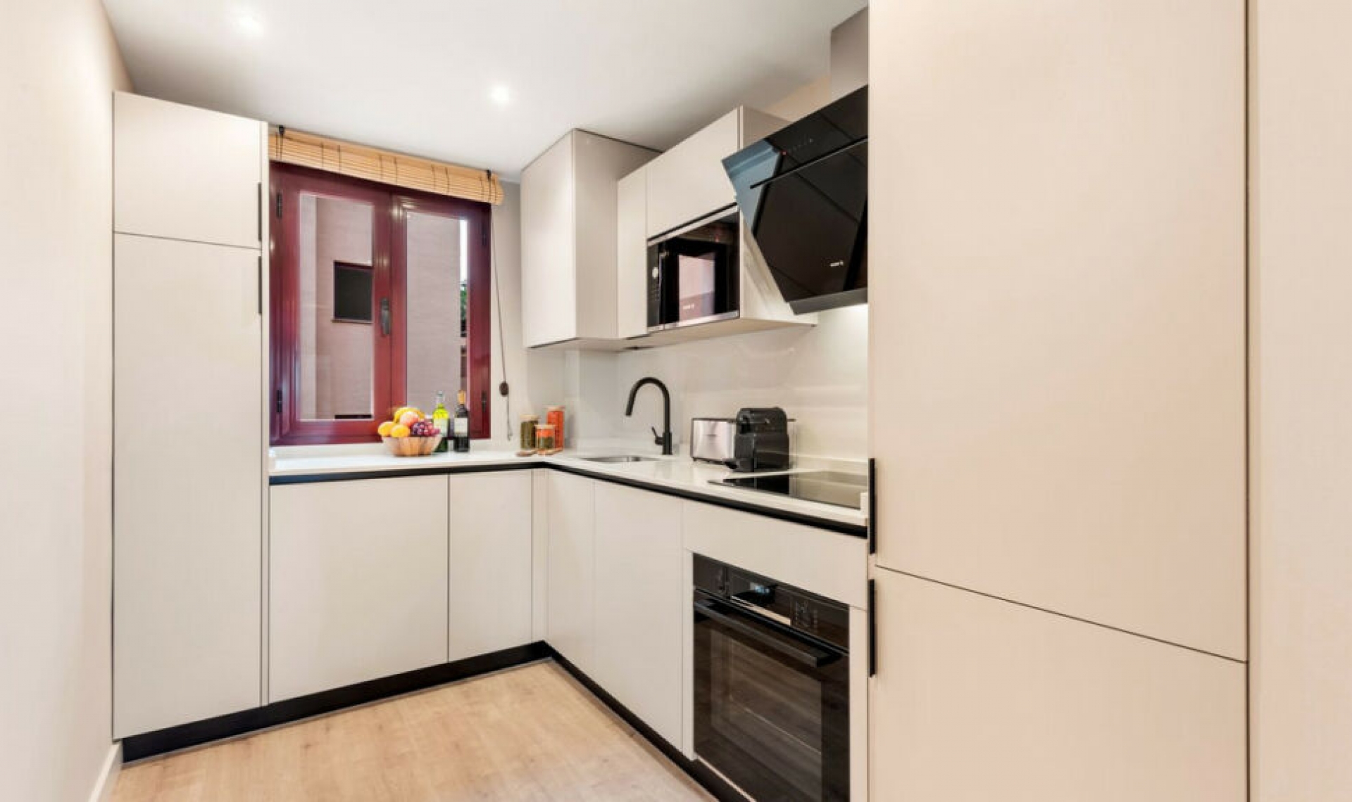 Resale - Apartment -
Benahavís